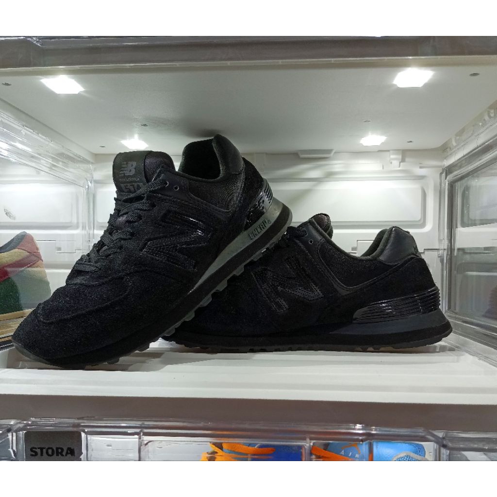 NB 574 all black original authentic