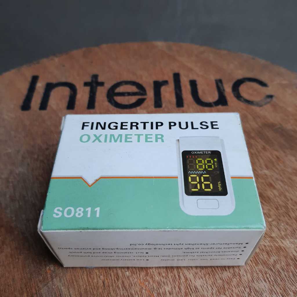 Fingertip Pulse Oximeter / Oximeter