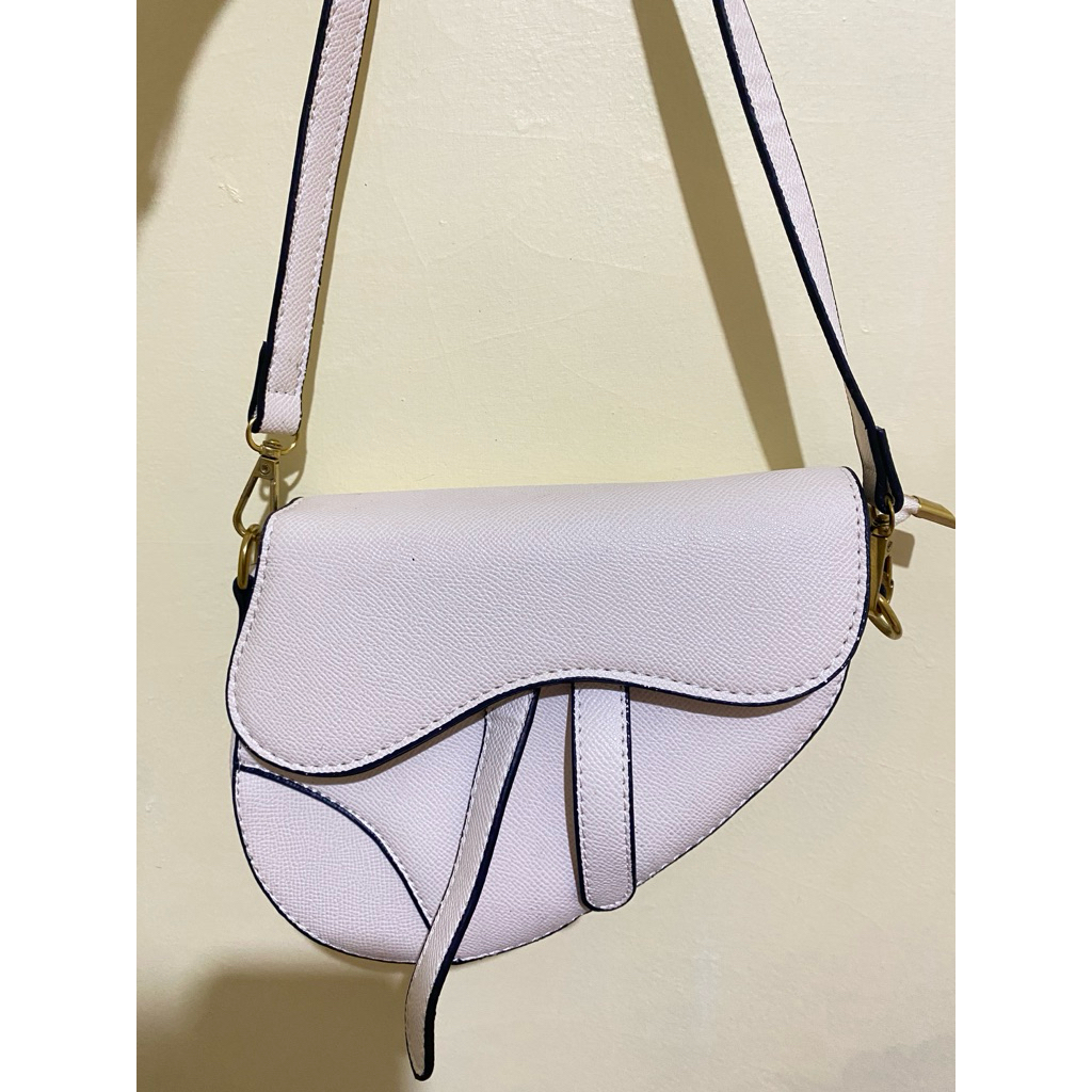 tas beige