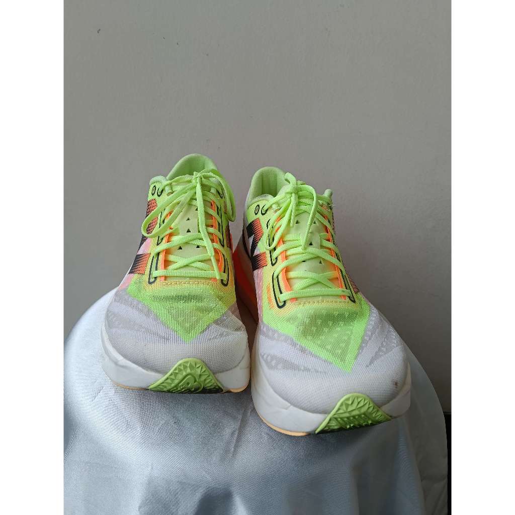 New Balance Fuelcell SC Elite V4 Men's Running Shoes