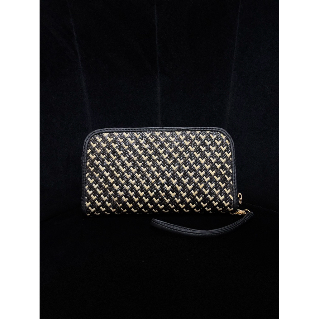 Dompet Rotan