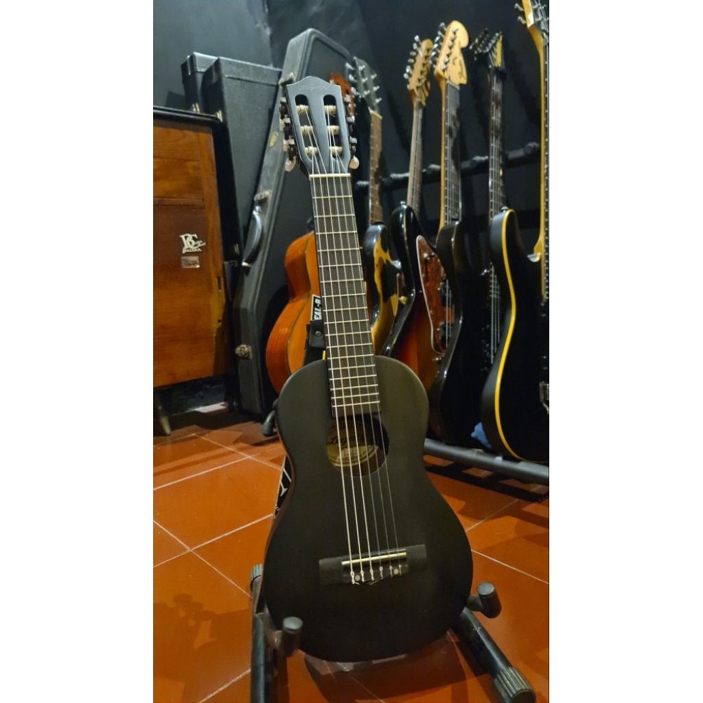 Gitar Guitalele Legacy Travel Guitar Original