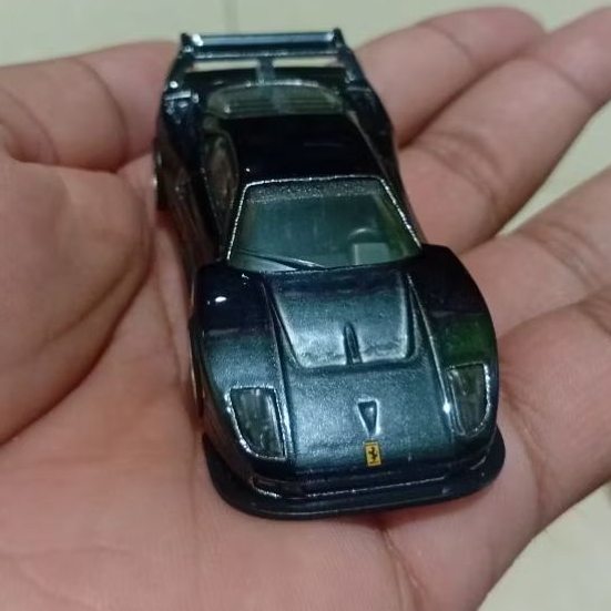 Hot Wheels $TH F40 FERARI Loose (Rivet)