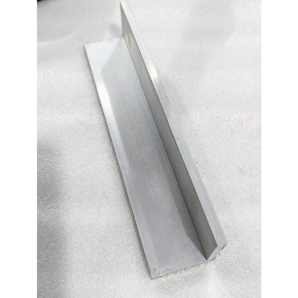 PENDINGIN HEATSINK L PANJANG 20 CM TEBAL 6 MM