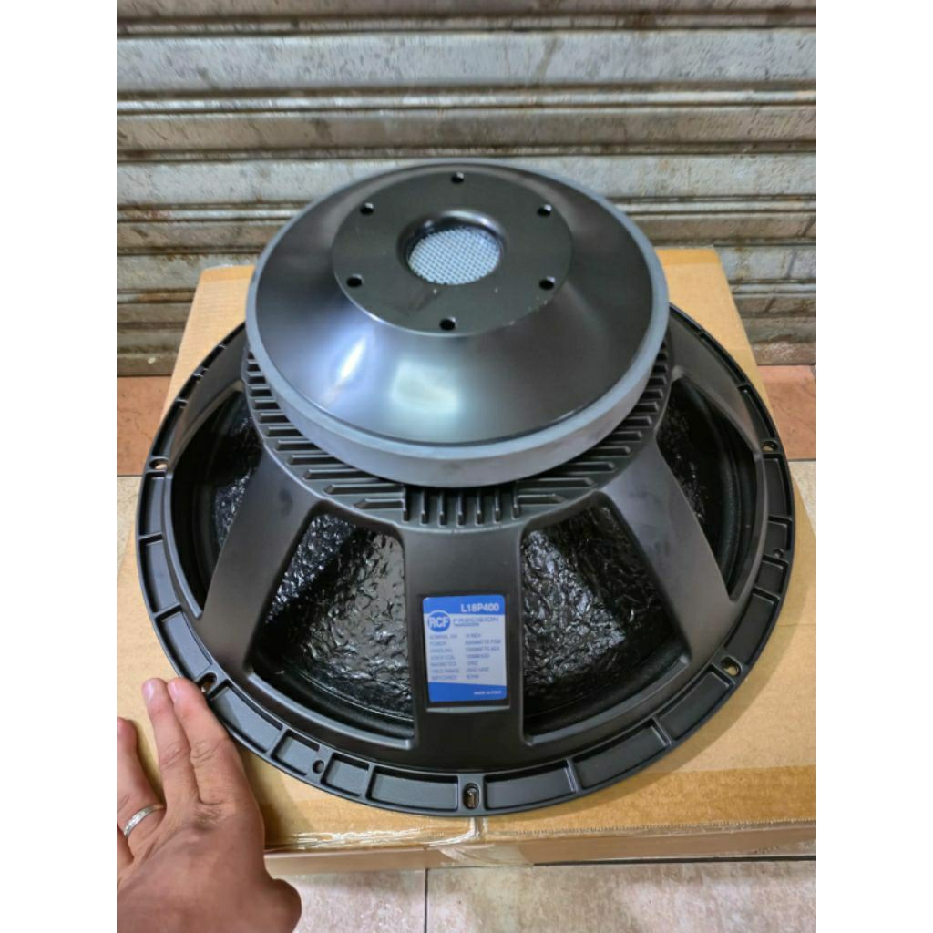 Speaker komponen RCF LF18P400 18inch Grade A