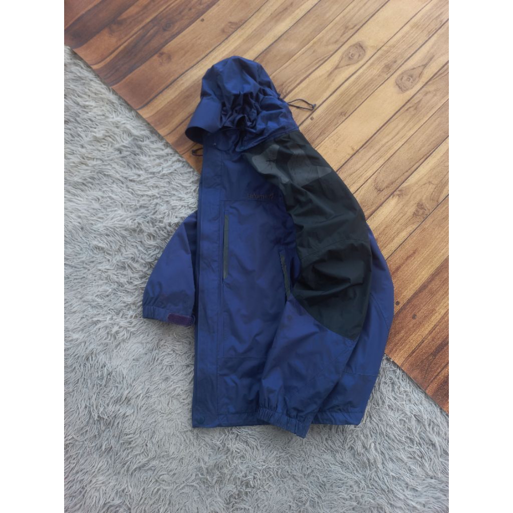 Jaket Outdoor Lafuma Gorpcore Waterproof NOT goretex blocktech running sports lightweight windbreake