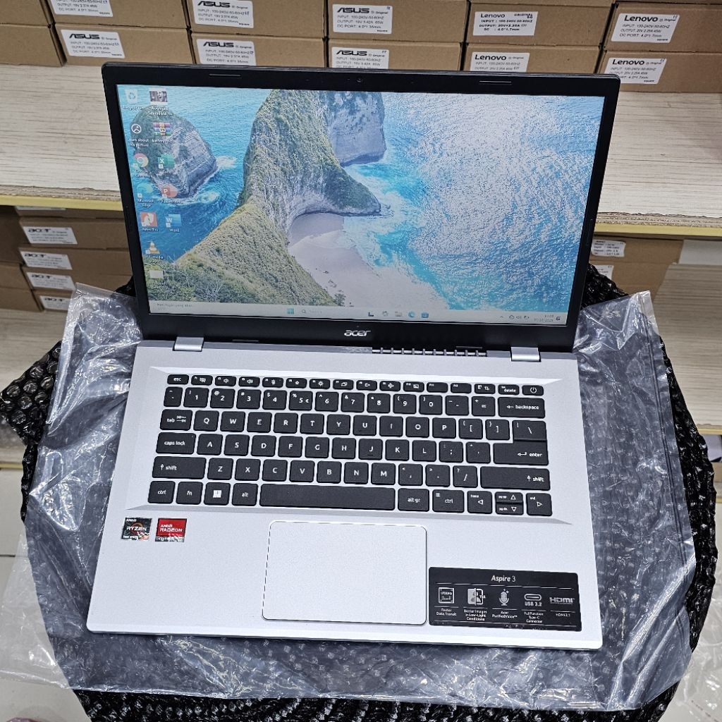 LAPTOP ACER ASPIRE GO 14 AMD RYZEN 3-7320U RAM 8GB SSD 512GB Generasi Terbaru Second Pilihan terbaik