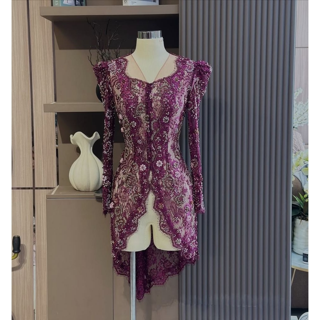 kebaya Chantilly non hijab referensi kebaya wisuda dan tunangan