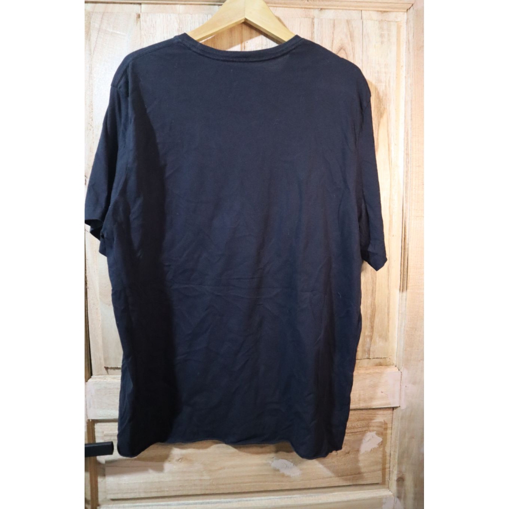 (TOMMY HILFIGER) KAOS HITAM POLOS