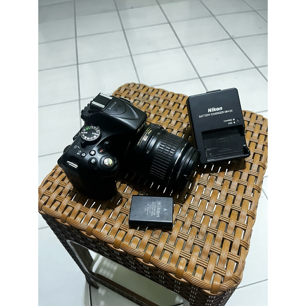 Kamera Nikon D5200 Second