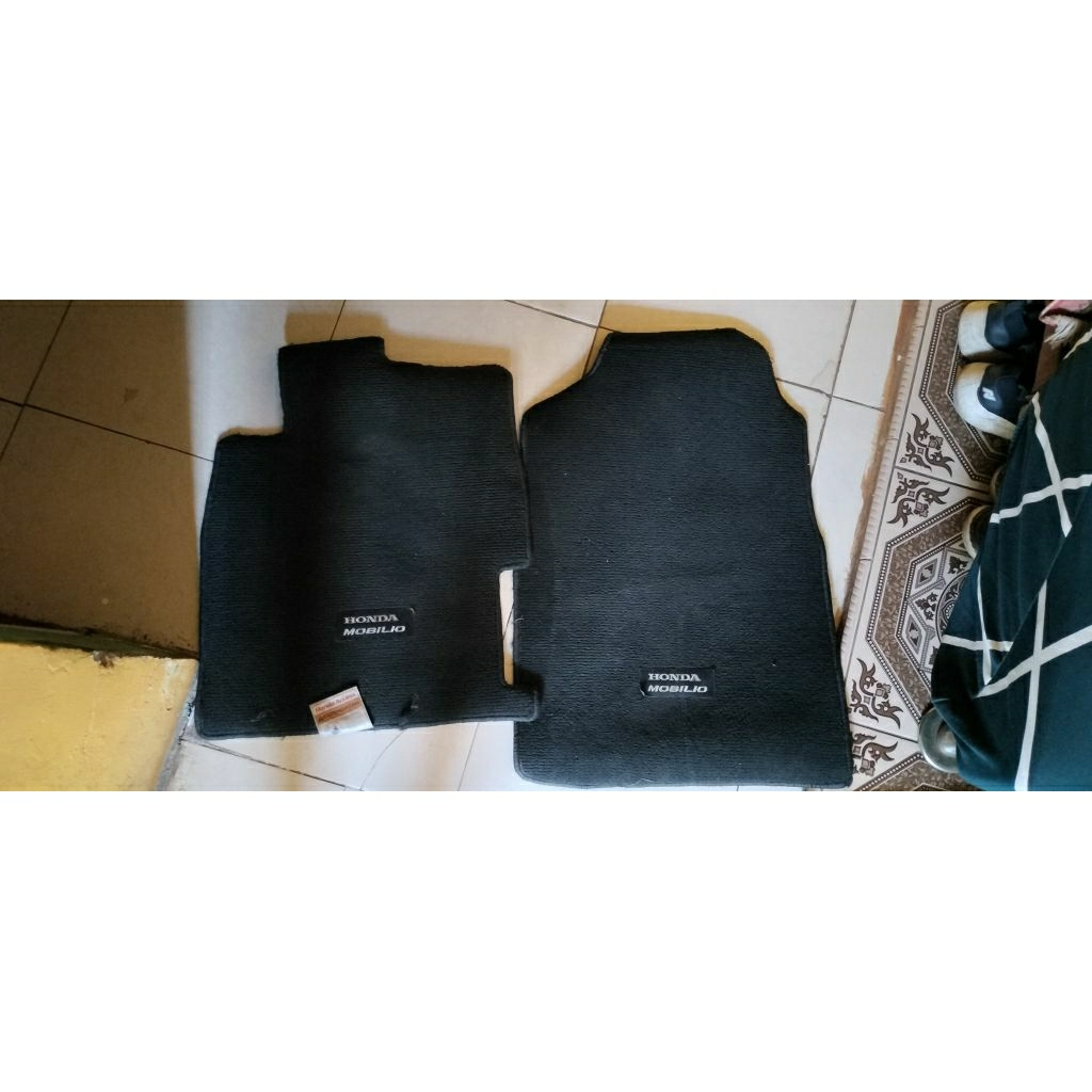 Karpet beludru Honda Mobilio original copotan sepasang