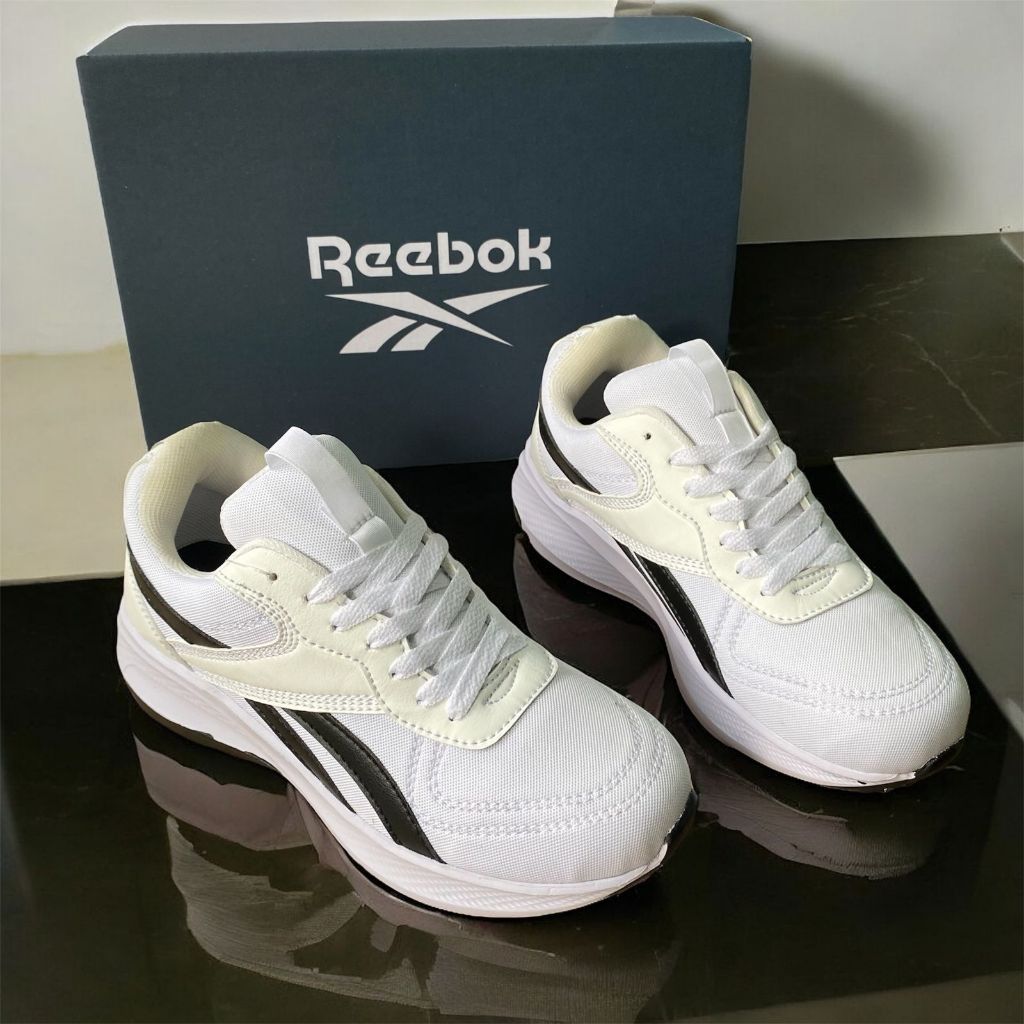 sepatu kets sneaker putih hitam pria