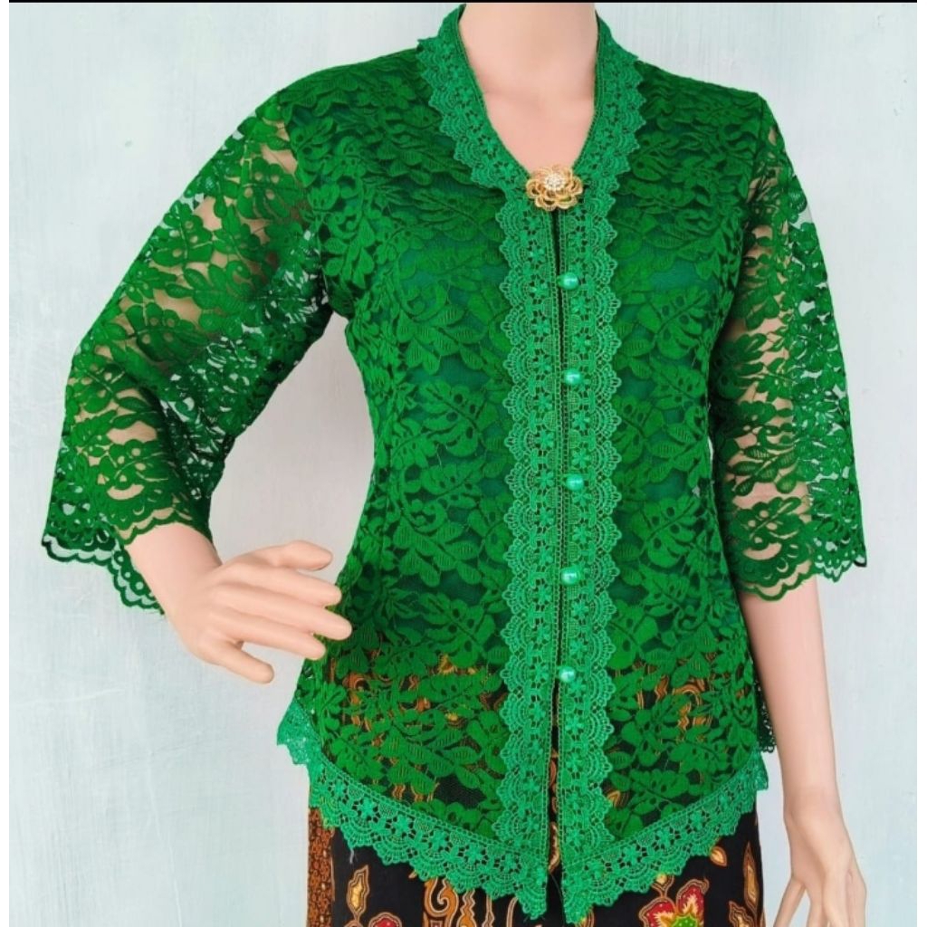 Atasan kartini bahan brokat kancing depan hidup