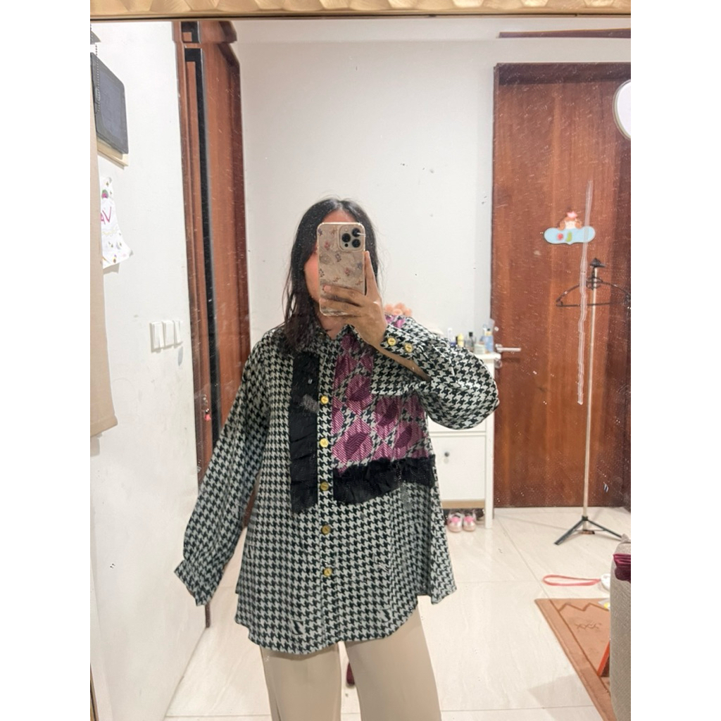 zaskia sungkar blouse