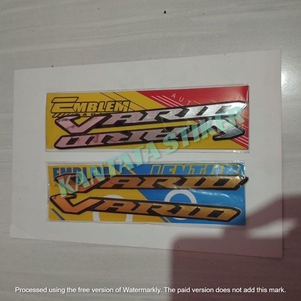 Emblem Motor Honda vario / emblem vario 2 warna sepasang kiri kanan