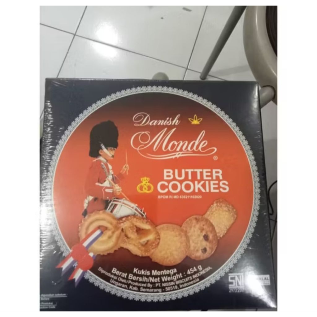 Monde butter cookies 454 gram (1 dus isi 12 pcs)