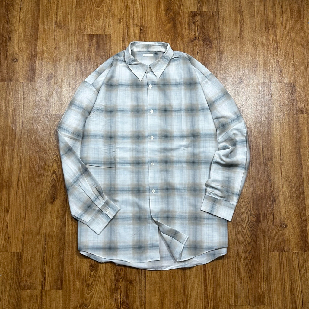 KEMEJA GU SHEER VETERANO