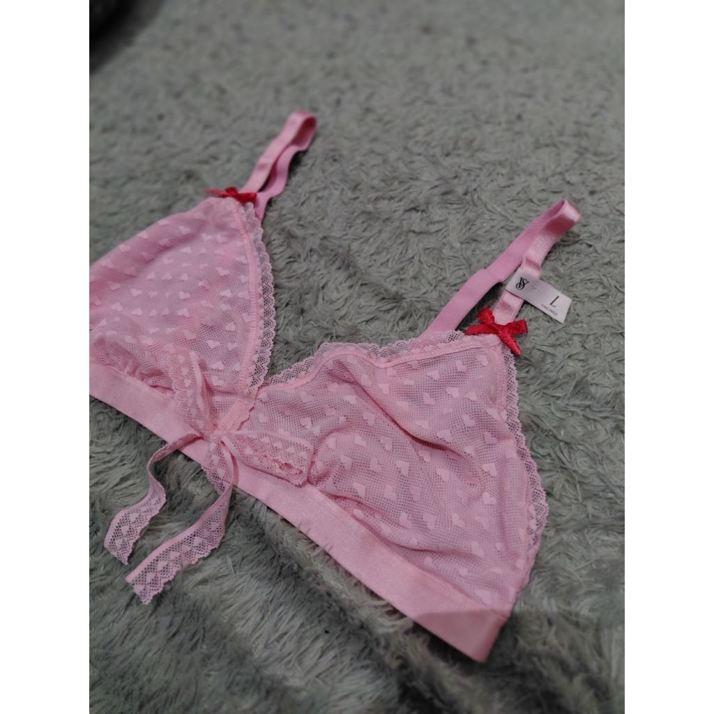Victoria's secret bra