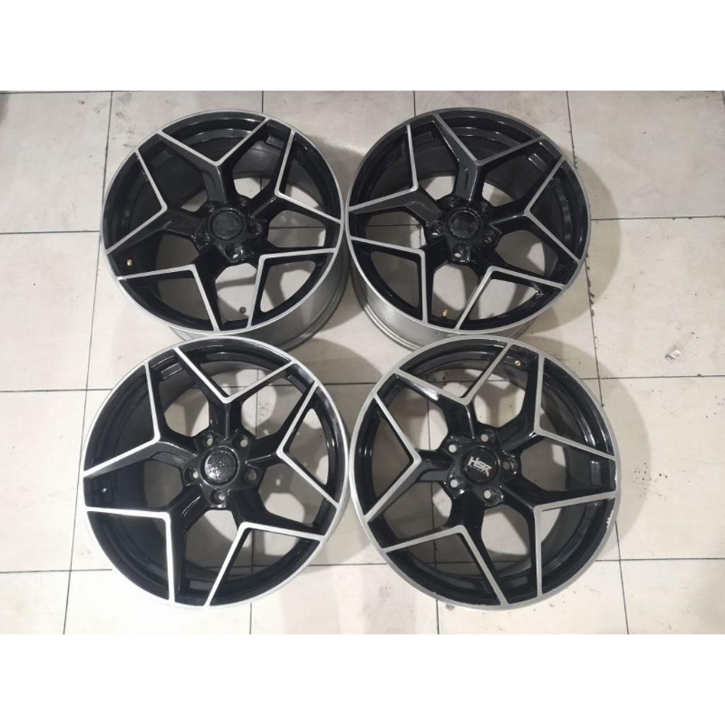 VELG MOBIL BEKAS VELG RACING TANTO R18X8,5 H5X114 ET44
