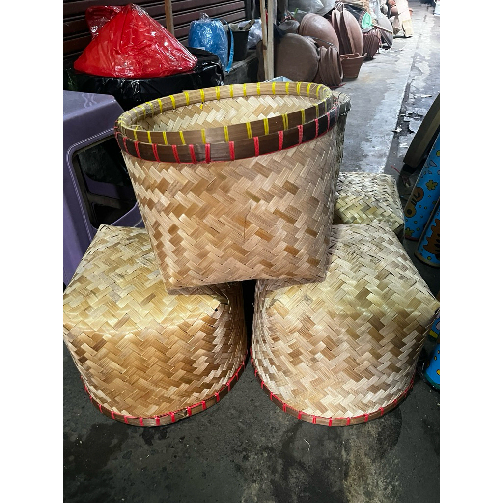 Tompo/Tumbu anyaman bambu