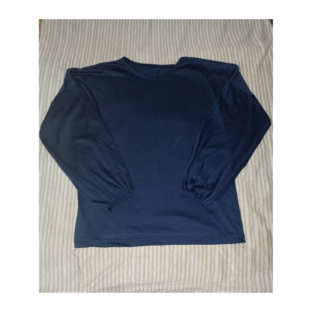 Preloved Blouse Navy Lengan Balon
