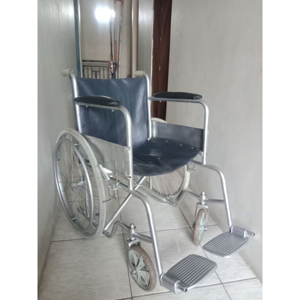 KURSI RODA BEKAS NORMAL / KURSI RODA GEA TERMURAH / KURSI RODA SECOND SIAP PAKAI