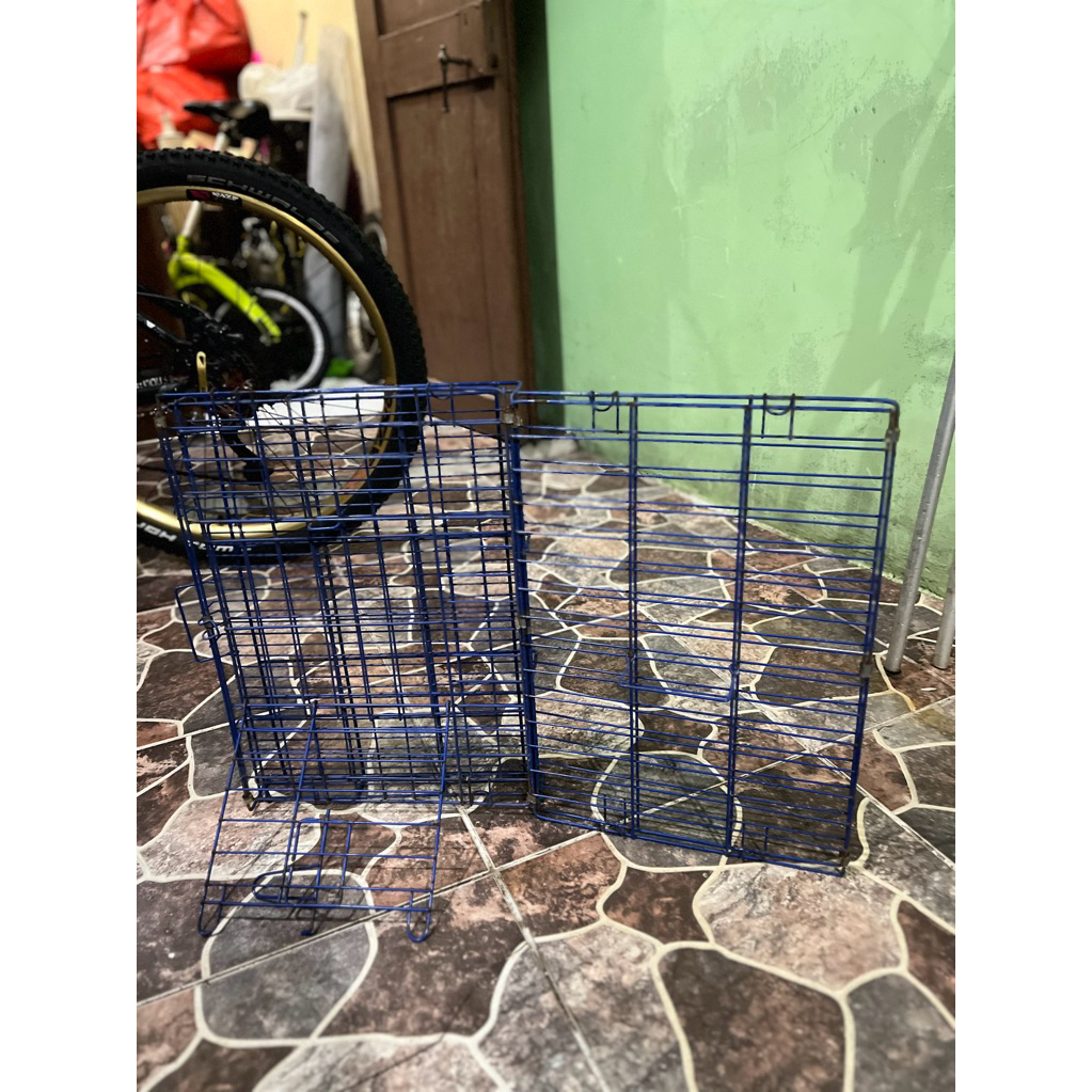 kandang kucing biru sedang