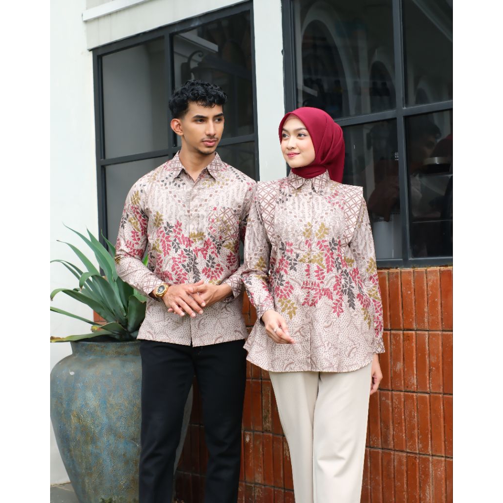Blouse Batik Wanita Raisa Lengan Panjang Motif Bunga – Baju Wanita Atasan Batik Modern untuk Kerja