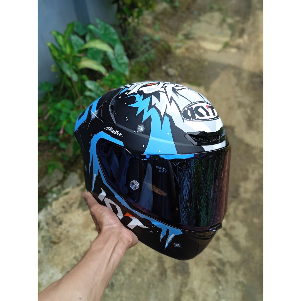 kyt tt course Jaume masia winter test helm kyt tt course second helm fullface