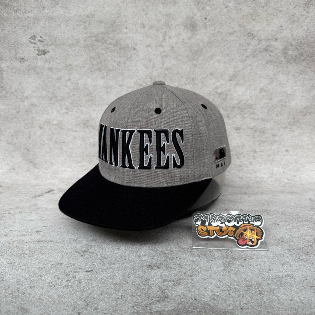 Topi MLB Yankees Abu Hitam Dewasa Second