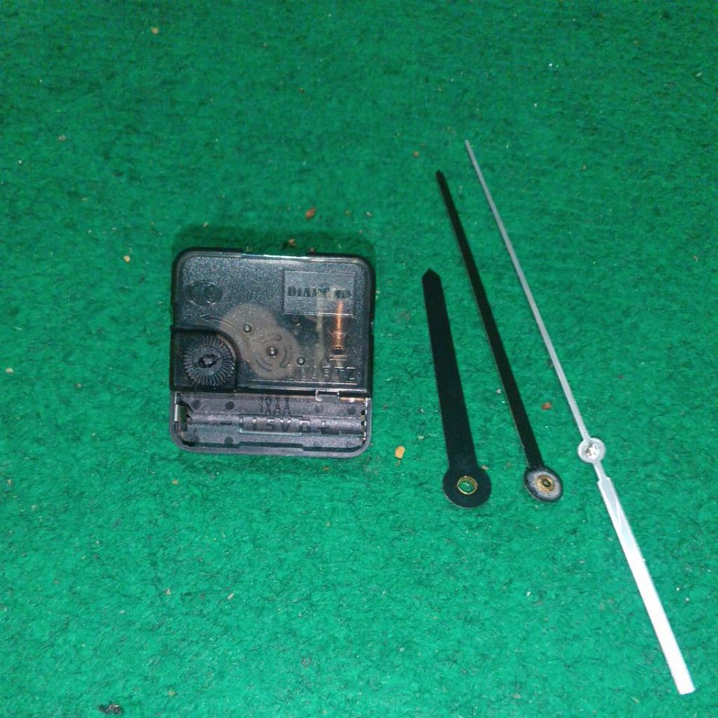 Mesin jam dinding Diamond asli