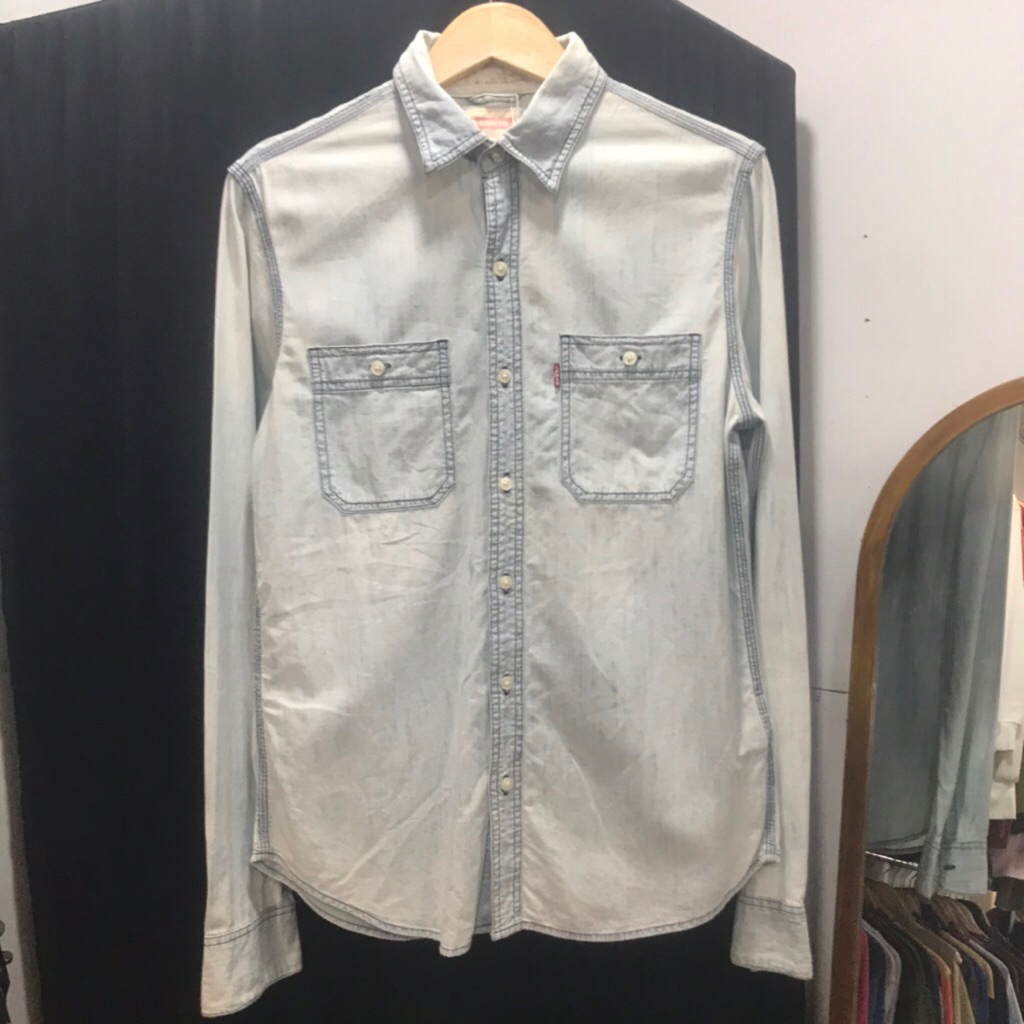 Kemeja Panjang Denim Levis Second