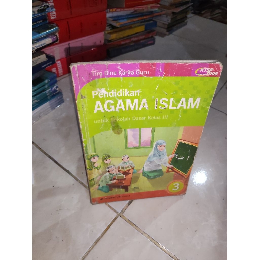 BUKU PAI PENDIDIKAN AGAMA ISLAM UNTUK SD MI KELAS 3