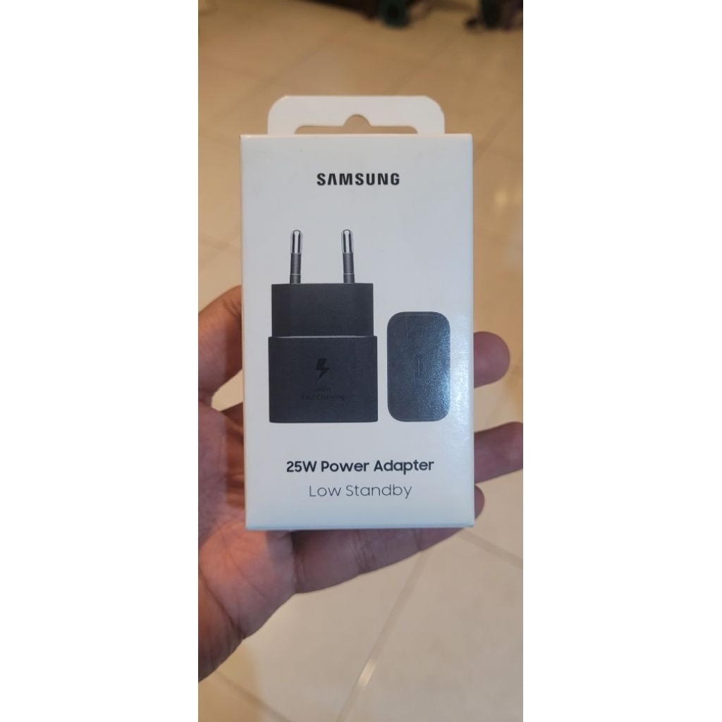 Charger Samsung Fast Charging  25 Watt. Original. Beli di Erafone.