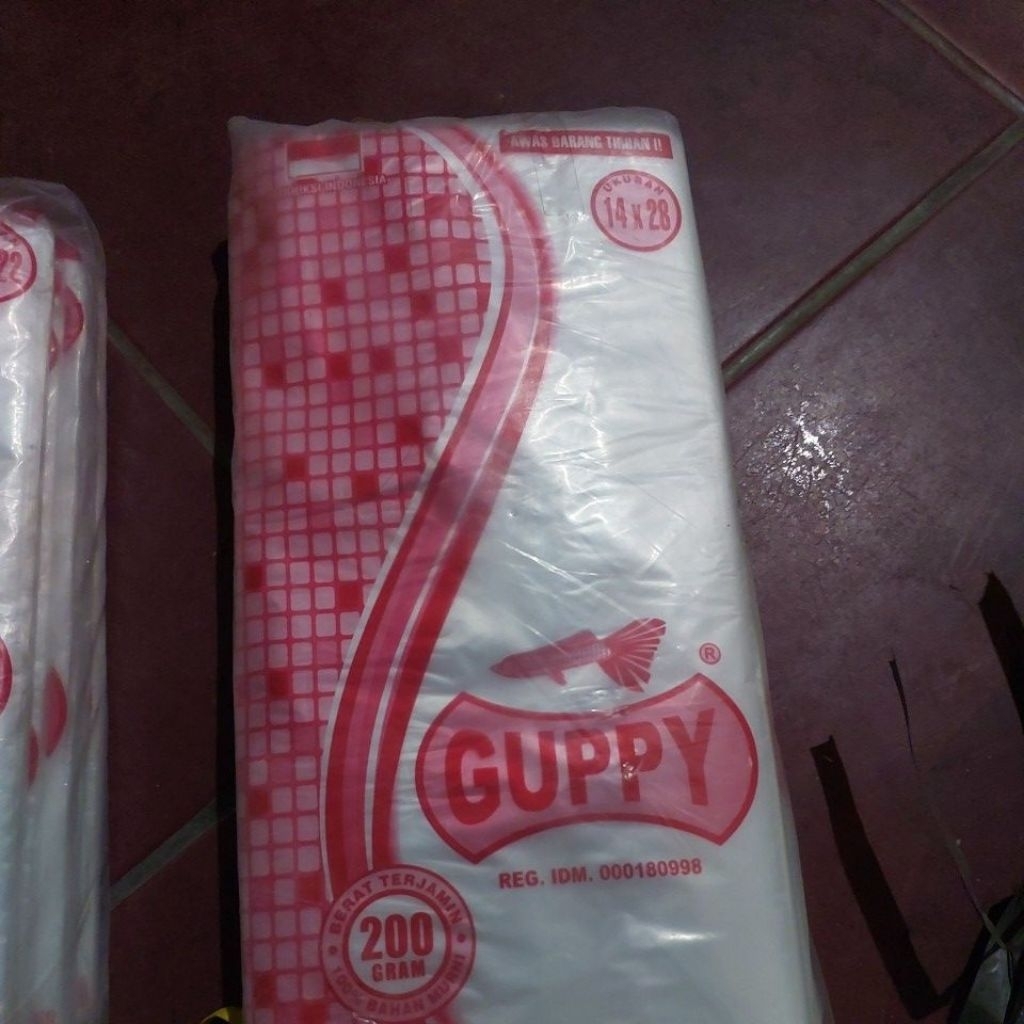 plastik guppy 12x22 dan 14x28