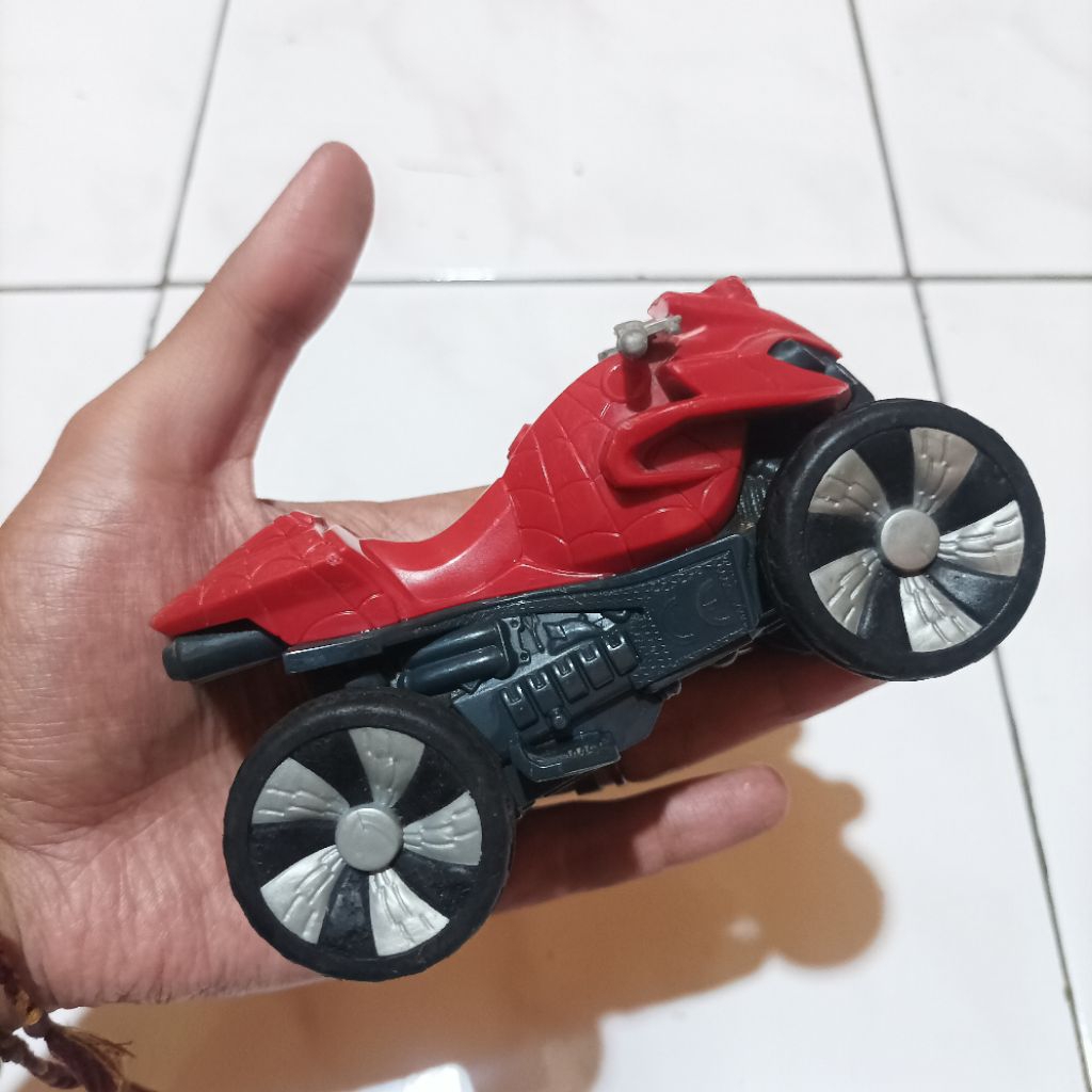Hasbro Original Motor Spiderman Mainan Action Figure