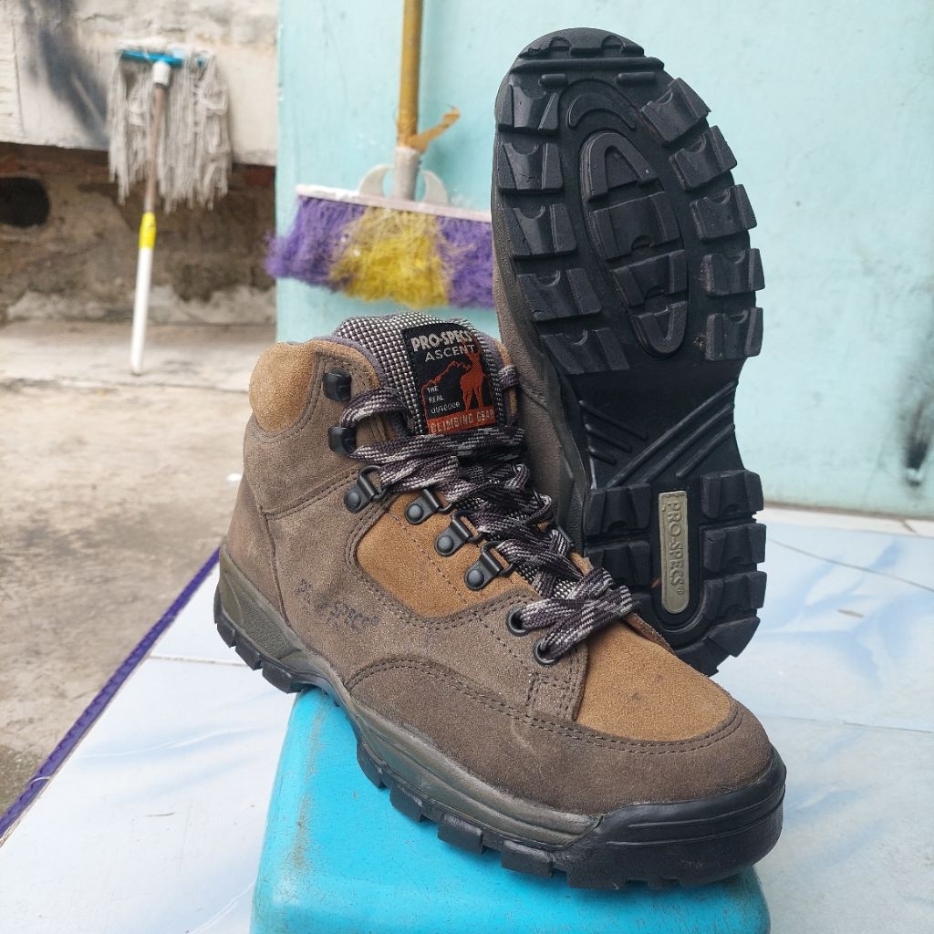 pro specs ascent climbing gear sepatu gunung outdoor hiking