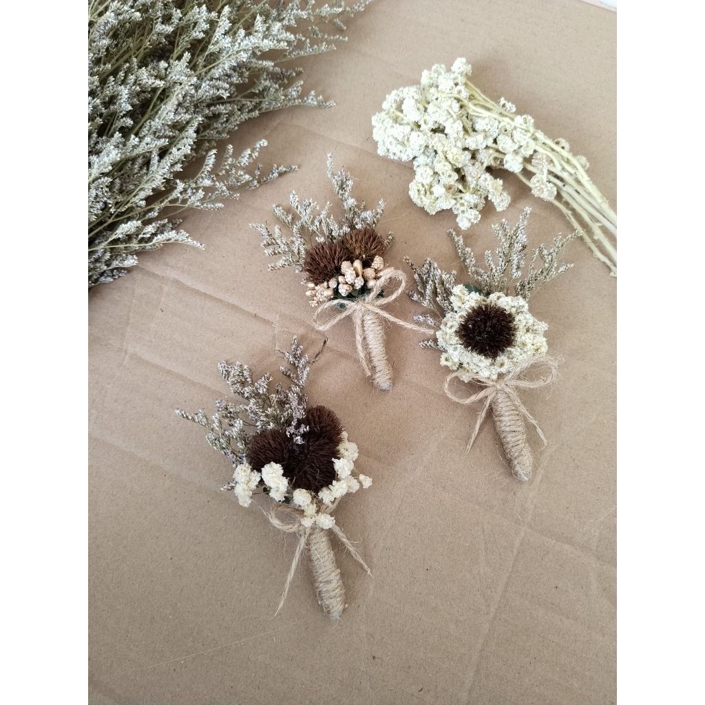 Corsage Estetik, Corsage jas Pengantin, Corsage Bunga Kering, Corsage peniti