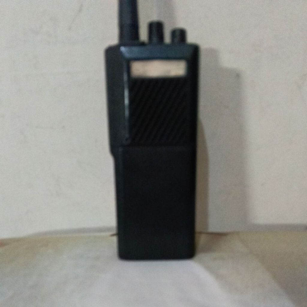 HT MOTOROLA GP88 VHF BEKAS BATERY DIMODIF DGN CAs COLOK