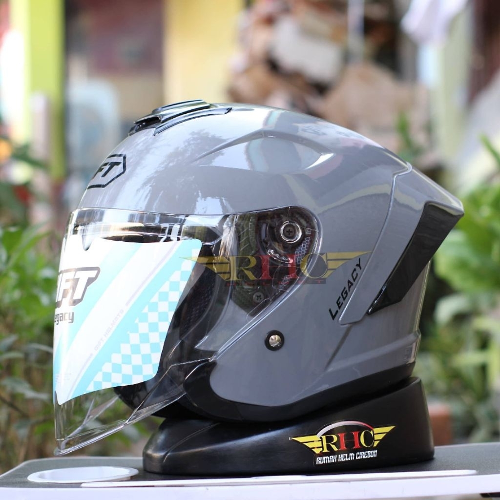 HELM GIFT LEGACY ORIGINAL HELM PRIA DAN WANITA