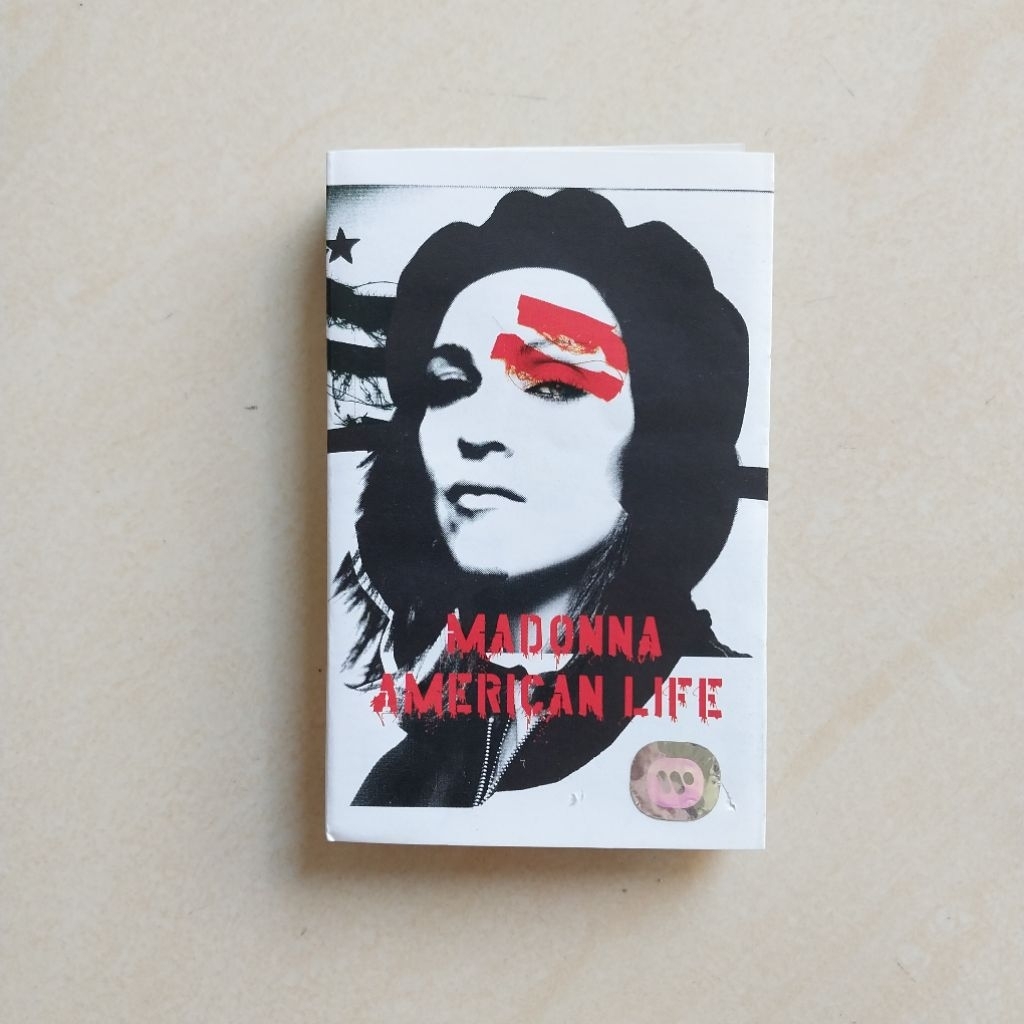 KASET MADONNA ALBUM AMERICAN LIFE