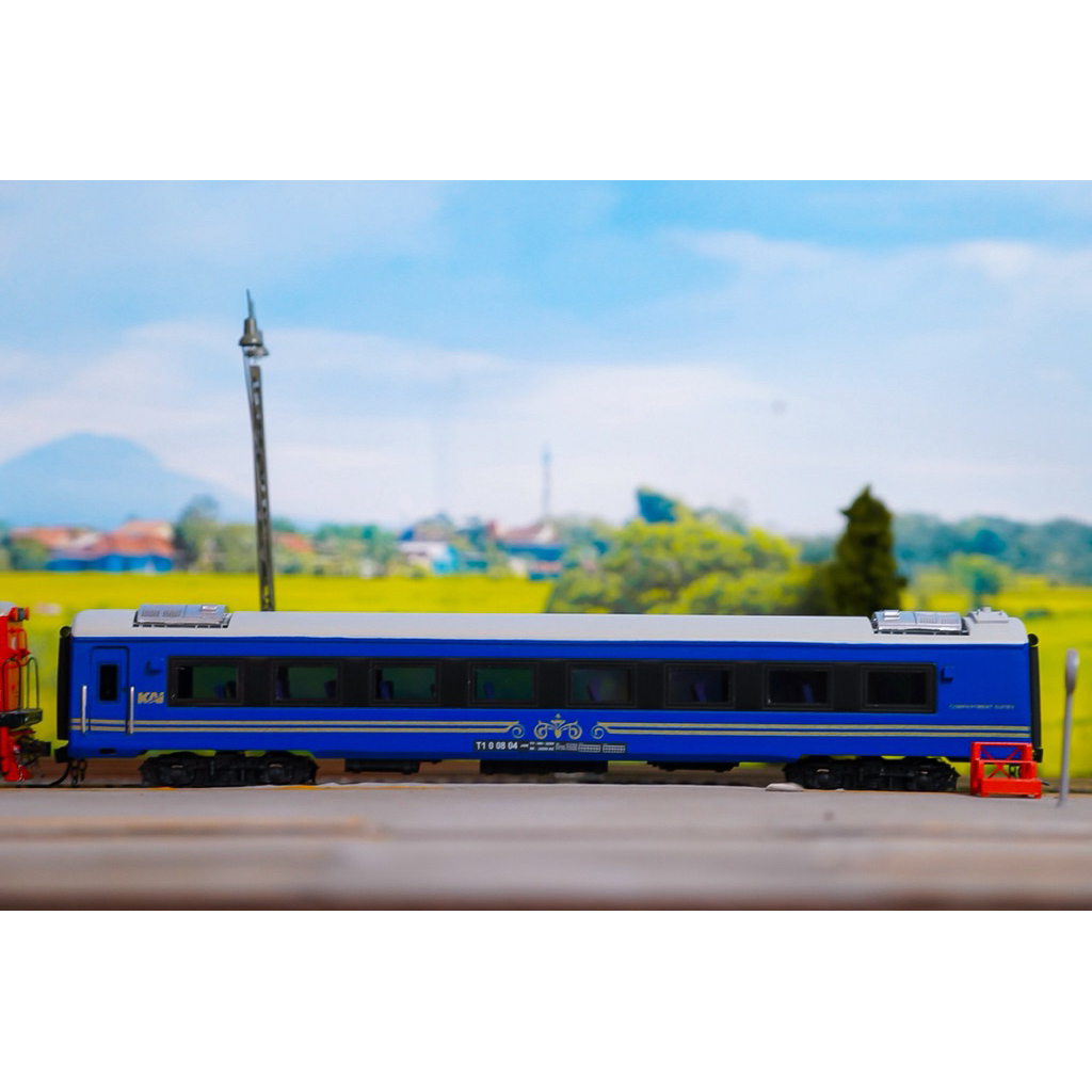 Miniatur kereta api gerbong k1 Compartement