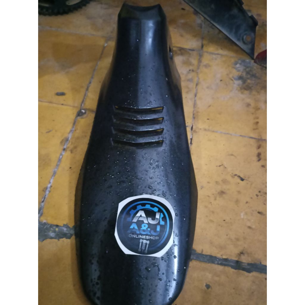 LEG CENTER SATRIA FU BODY TENGAH SATRIA FU