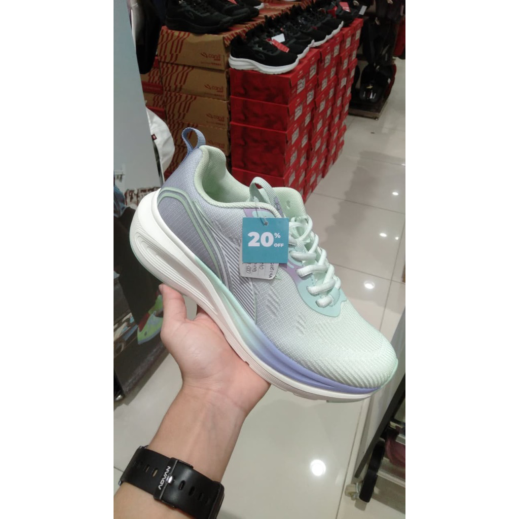 Diadora sepatu wanita original