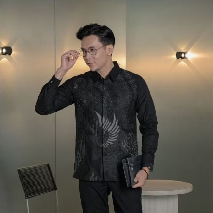 Kemeja Batik Slim fit Motif MAHAMERU ABU Lengan Panjang Berlapis Furing Erro