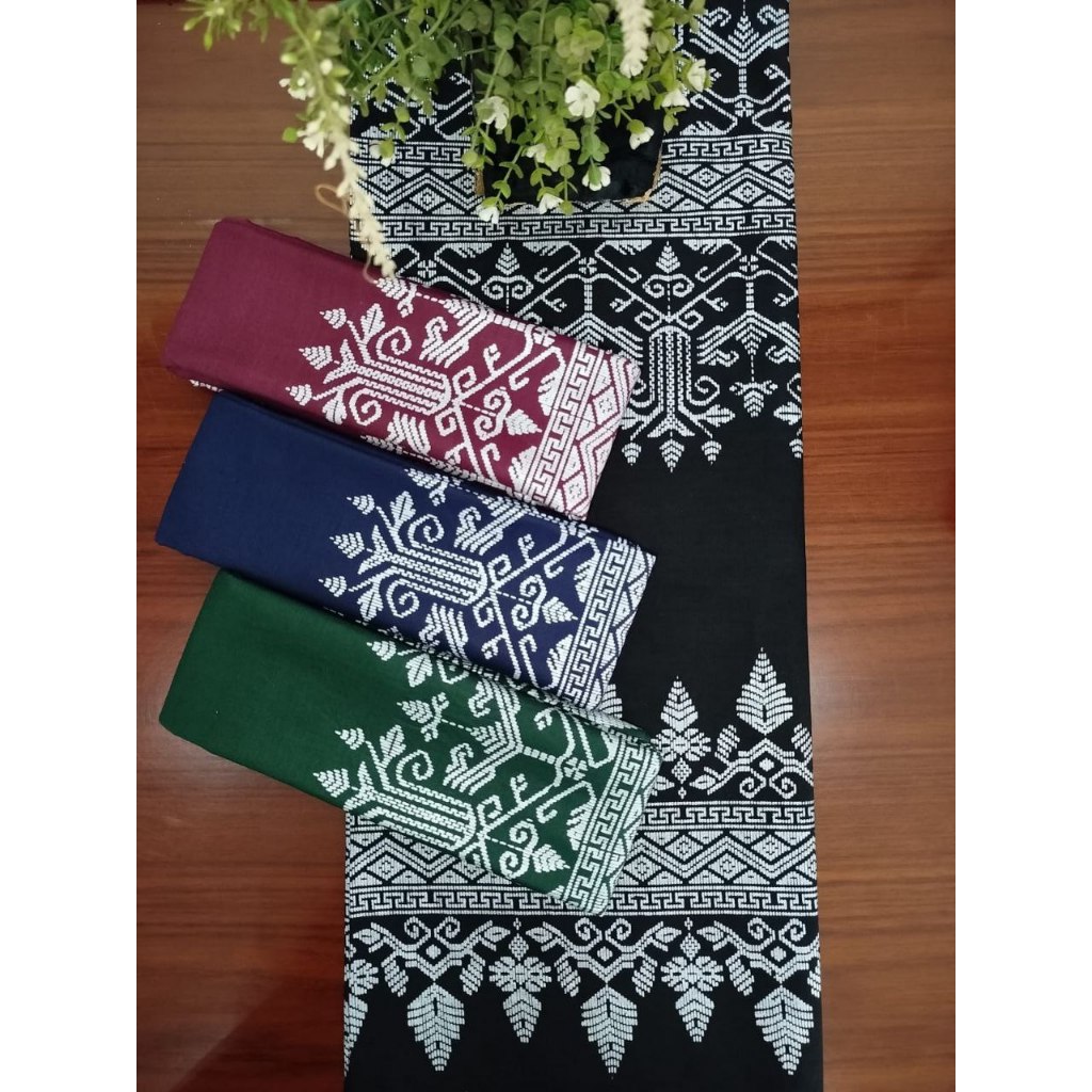 KAIN BATIK PRADA BALI EMAS SONGKET