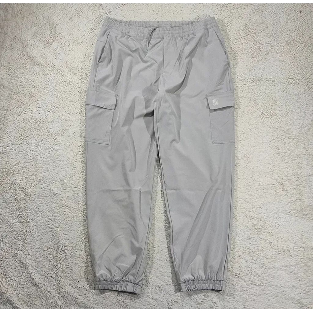 CELANA PANJANG JOGER CARGO HUMMEL