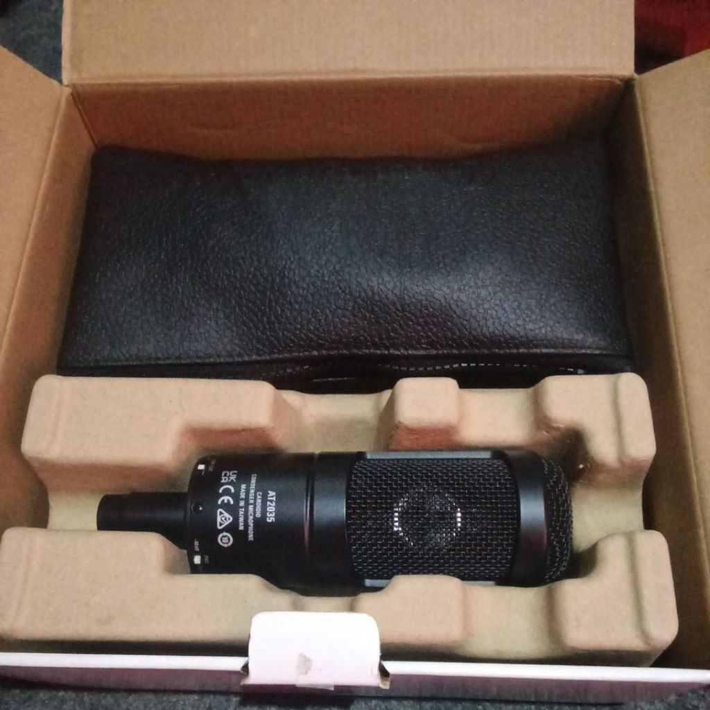mic condenser audio technica at2035