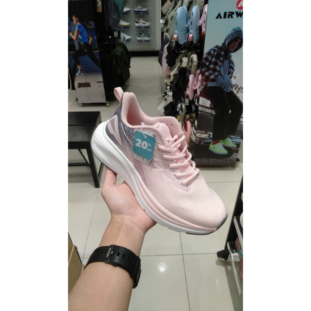 Diadora sepatu wanita original