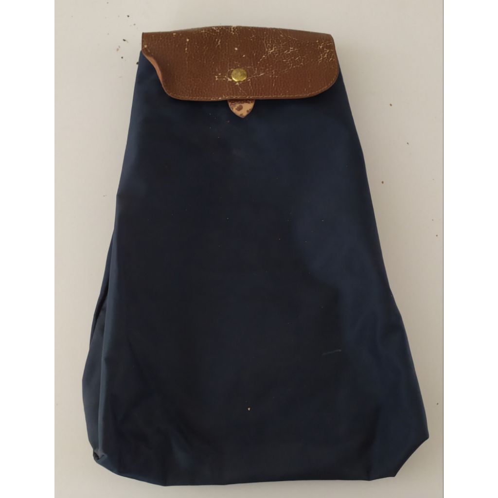 Tas ransel wanita biru dongker 'L' (Preloved)